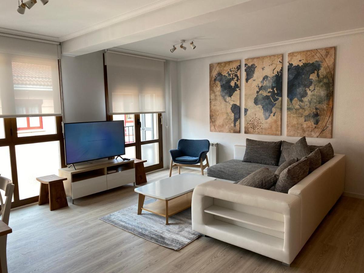 Precioso Apartamento A Estrenar En El Centro De Ezcaray 6-8 Pax Esterno foto